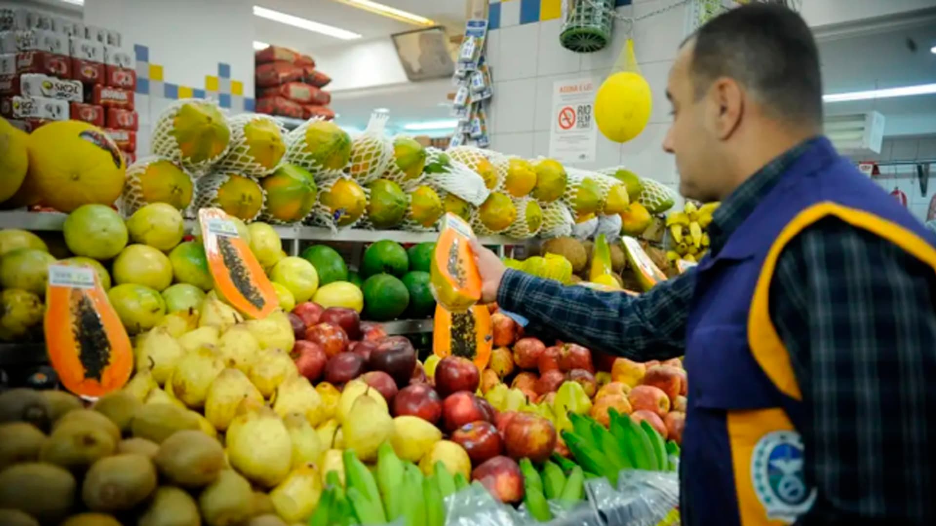 Fruta que pode estar na sua casa tem 3 benefícios: imunidade, bem ao coração e fácil de cultivar
